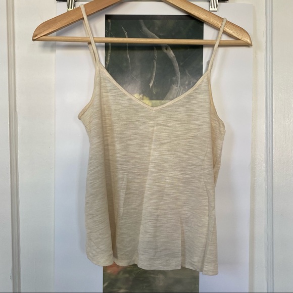 Madewell crop tank bundle - Picture 3 of 6